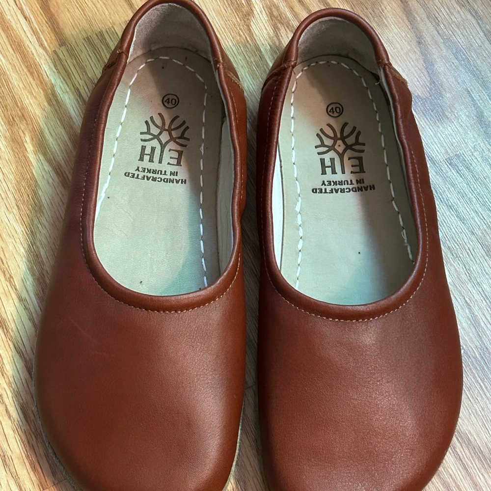 Brown Leather Loafers with Rounded Toe and Flat Sole